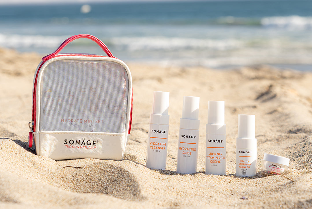 travel mini on beach